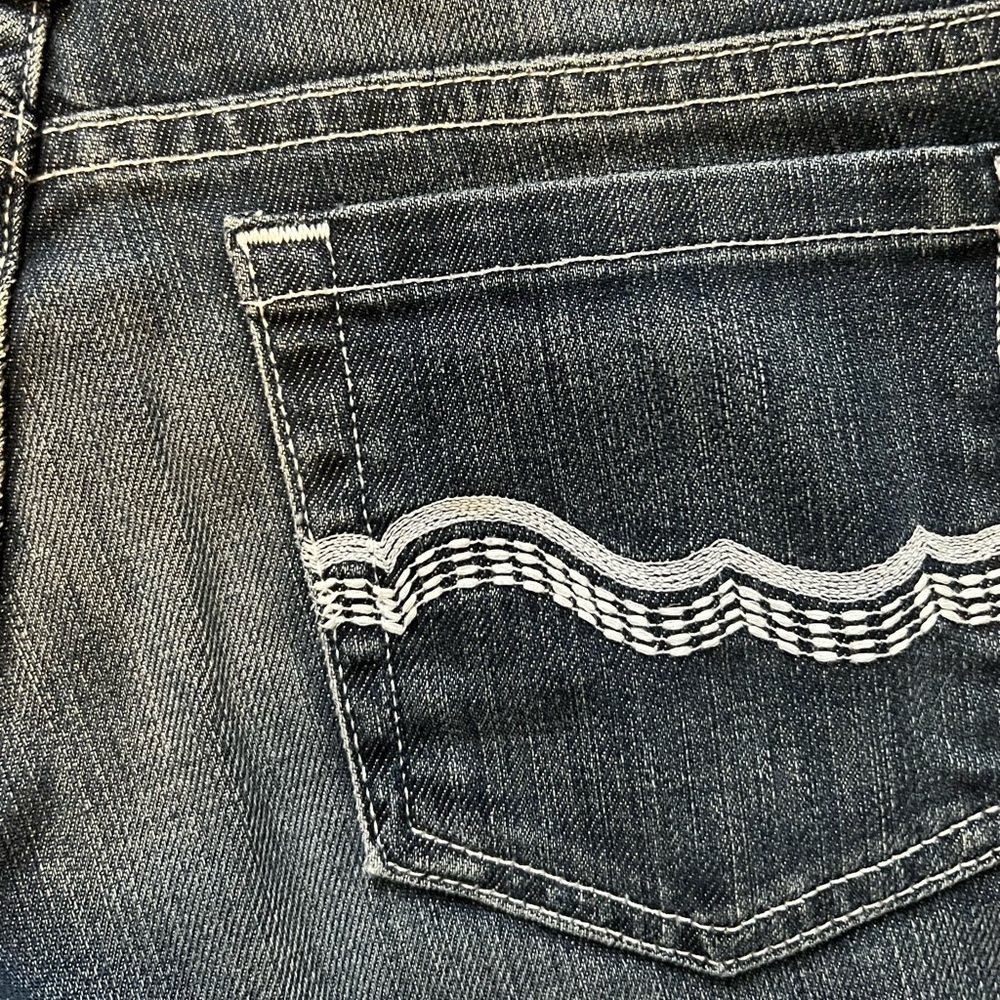 Immortality low rise boot cut jeans. - Picture 5 of 10